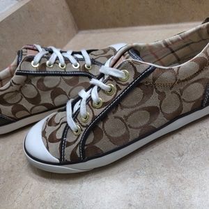 Coach women's size-8